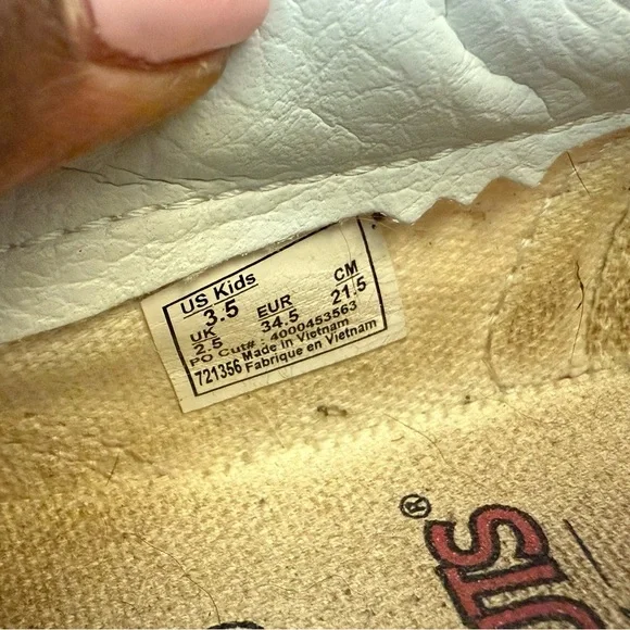 Vans Kids Pink Snoopy and Lucy Slip-On Shoes Size 3.5 - Picture 5 of 5